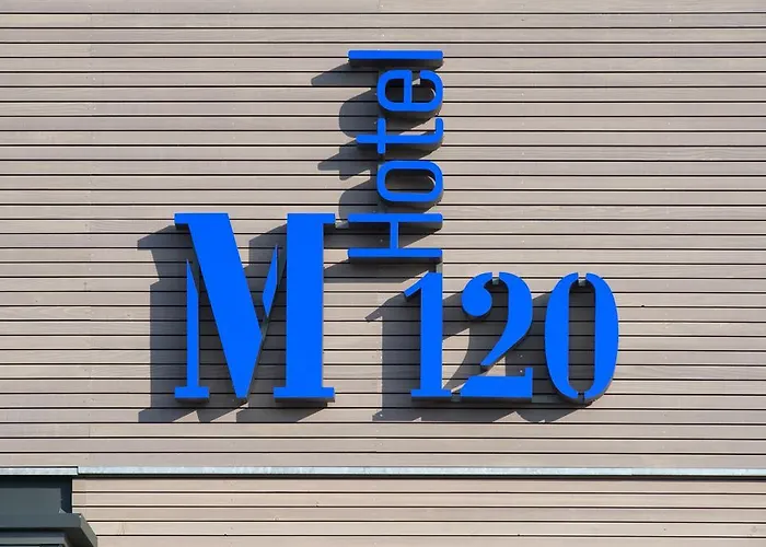 Hotel M120